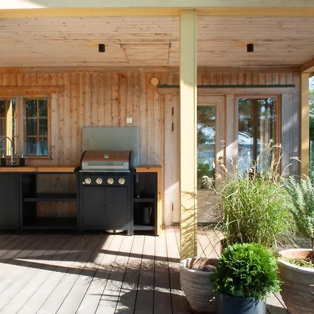 Kaira 别墅 Taalintehdas